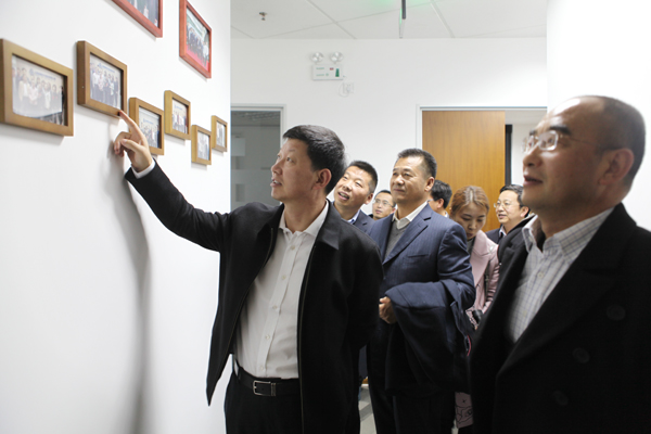 甘肅建投領(lǐng)導調研上海金播公司