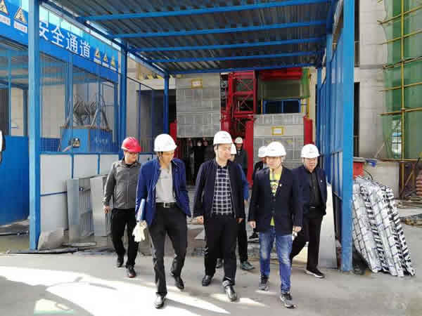 裝備公司開(kāi)展起重機械設備安全專(zhuān)項檢查