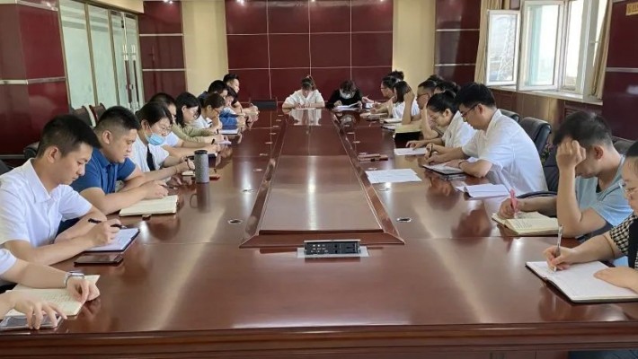 裝備公司團委組織召開(kāi)甘肅省第十四次黨代會(huì )精神學(xué)習會(huì )議