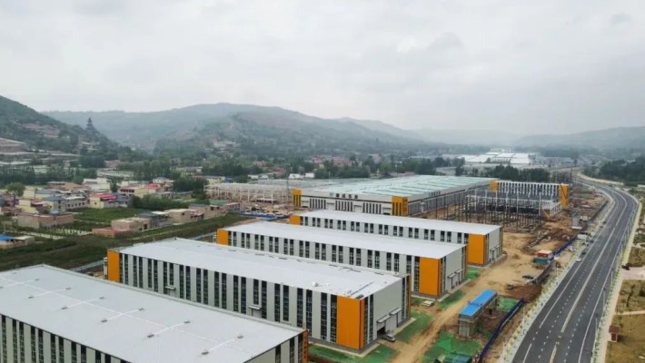 【“三抓三促”行動(dòng) ? 重大項目建設】康樂(lè )縣工業(yè)集中區項目順利..